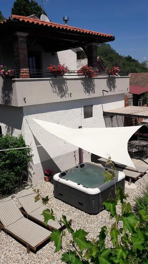 Holiday Home Ivana Pasjak 0*,