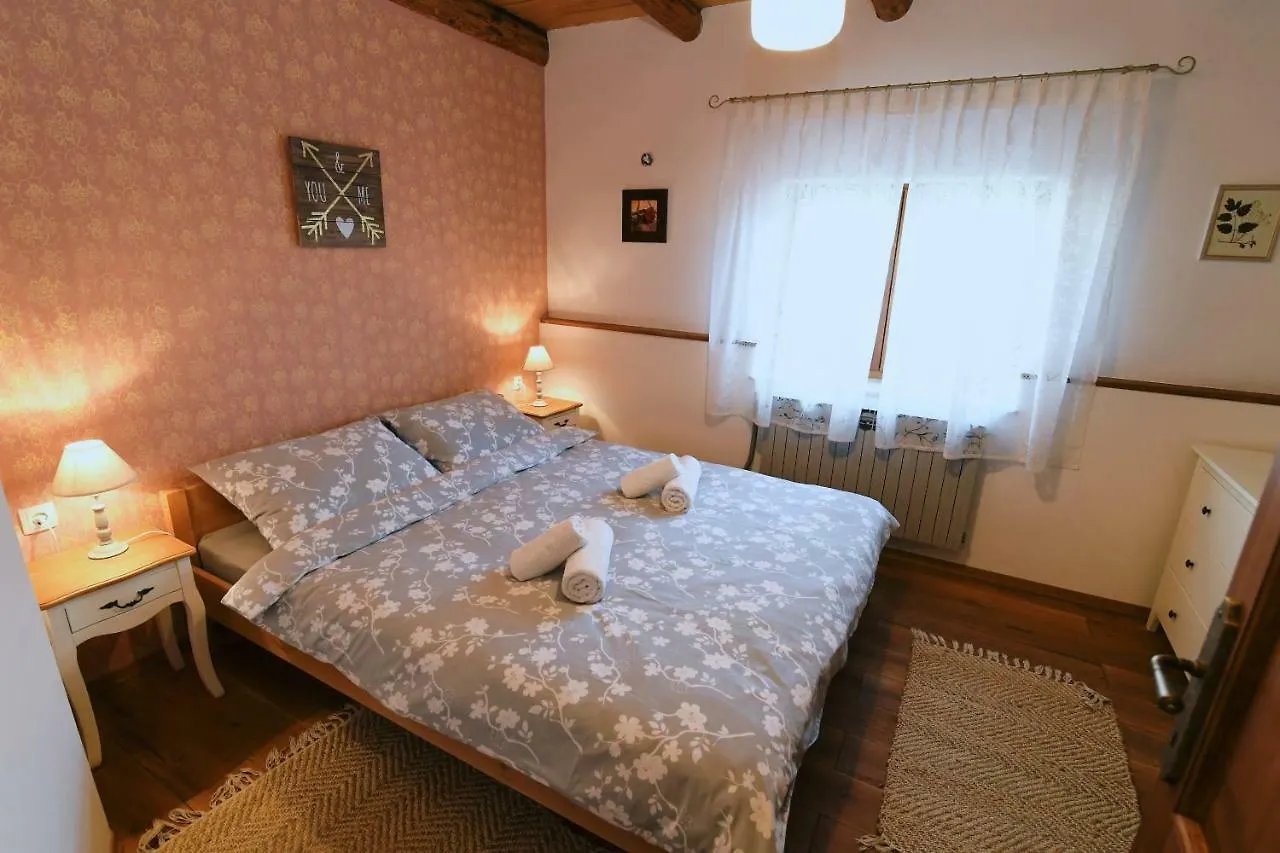 Holiday Home Ivana Pasjak